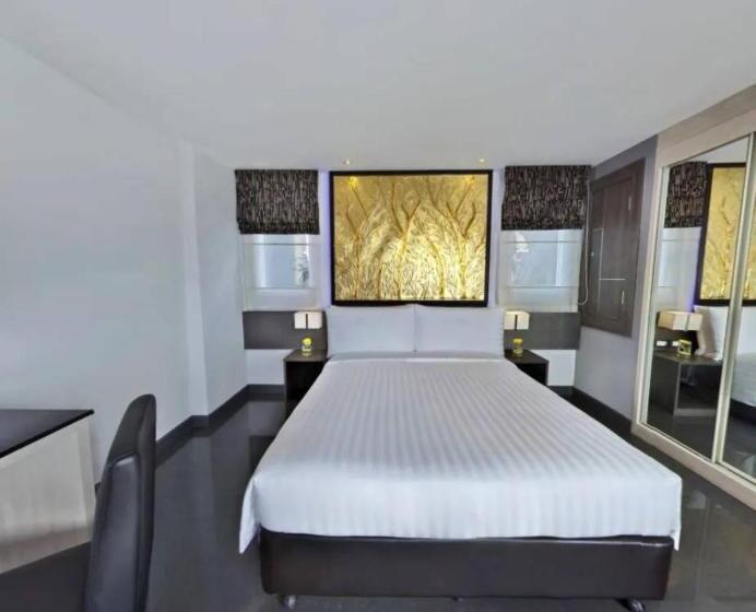 غرفة سوبيريور, Nova Express Pattaya