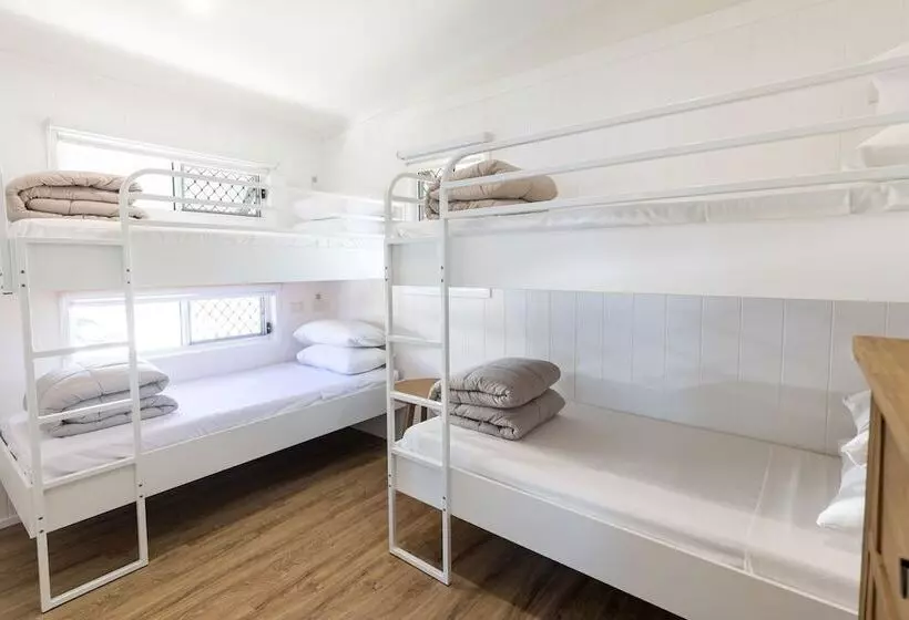 ３ベッドルームのスーペリアビラ, Nrma Lake Somerset Holiday Park