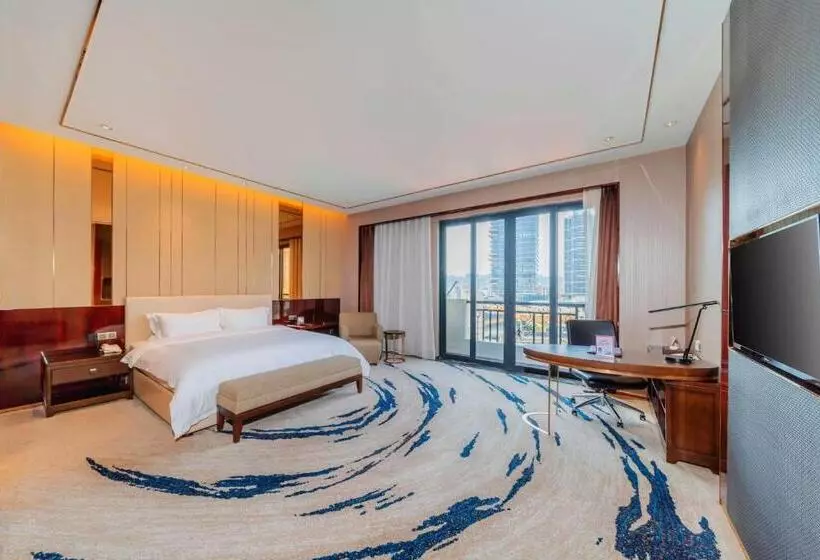 Deluxe-huone Puutarhanäkymä, Ramada By Wyndham Huizhou South