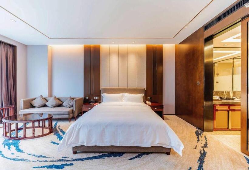 Pokój Executive Łóżko King Size, Ramada By Wyndham Huizhou South