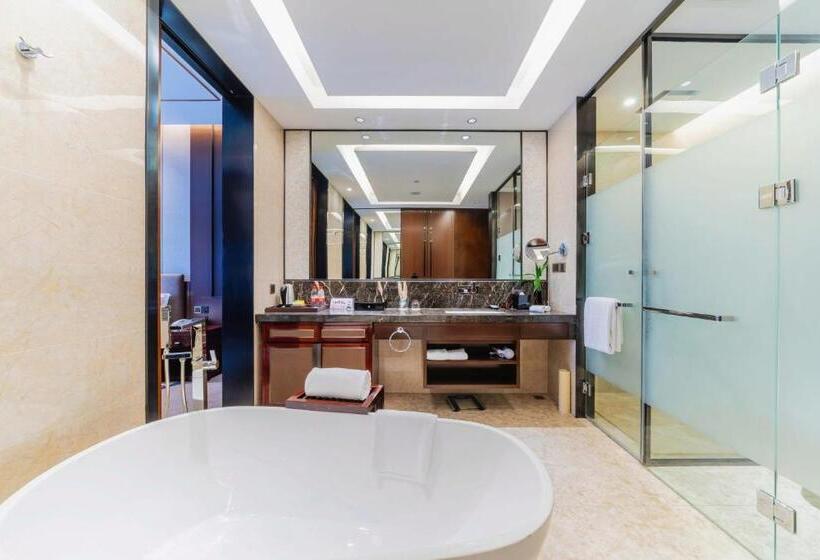 Pokój Executive Łóżko King Size, Ramada By Wyndham Huizhou South