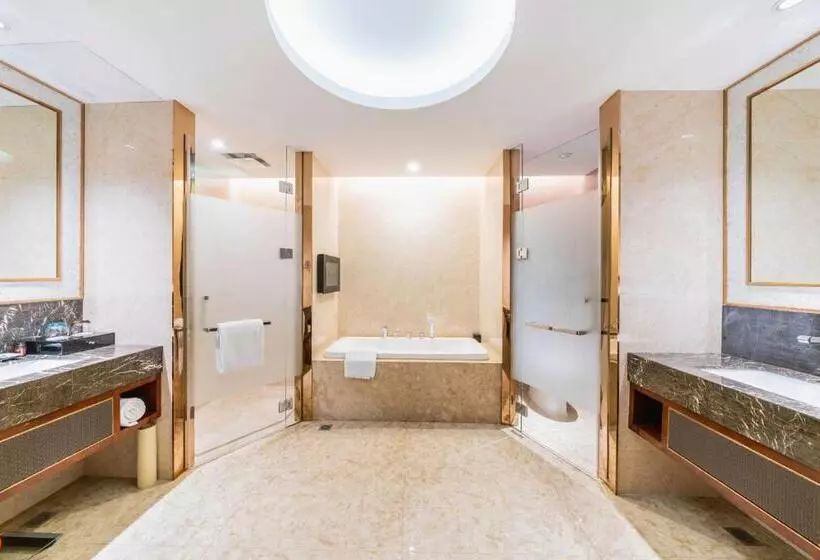 Executive-sviitti, Ramada By Wyndham Huizhou South