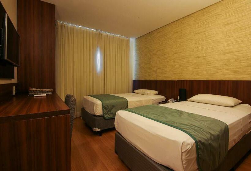 デラックスルーム, Serrano