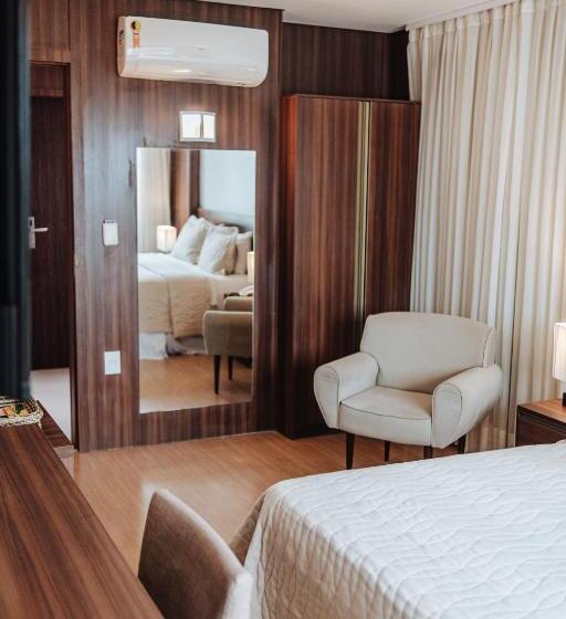 デラックスルーム, Serrano