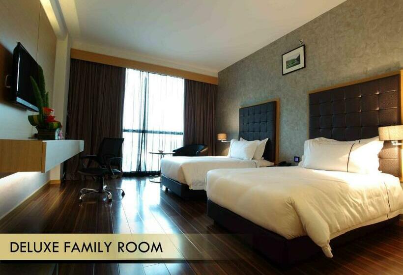 家庭间, Symphony Suites