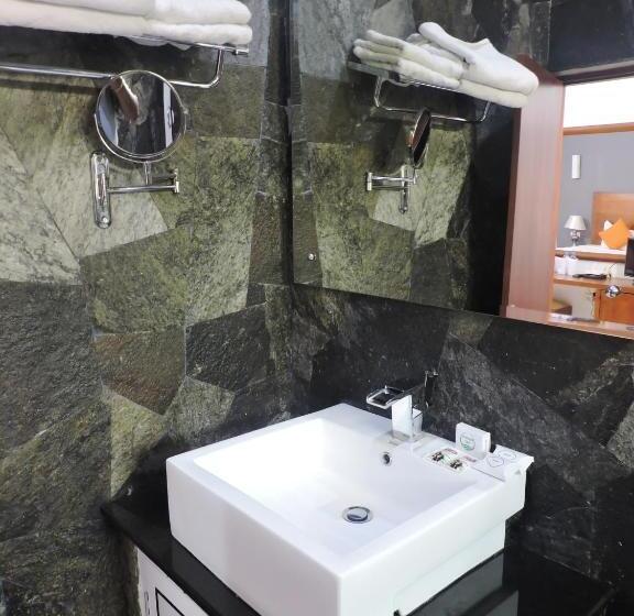 Трехместный Номер Deluxe, Travellers Nest Kandy