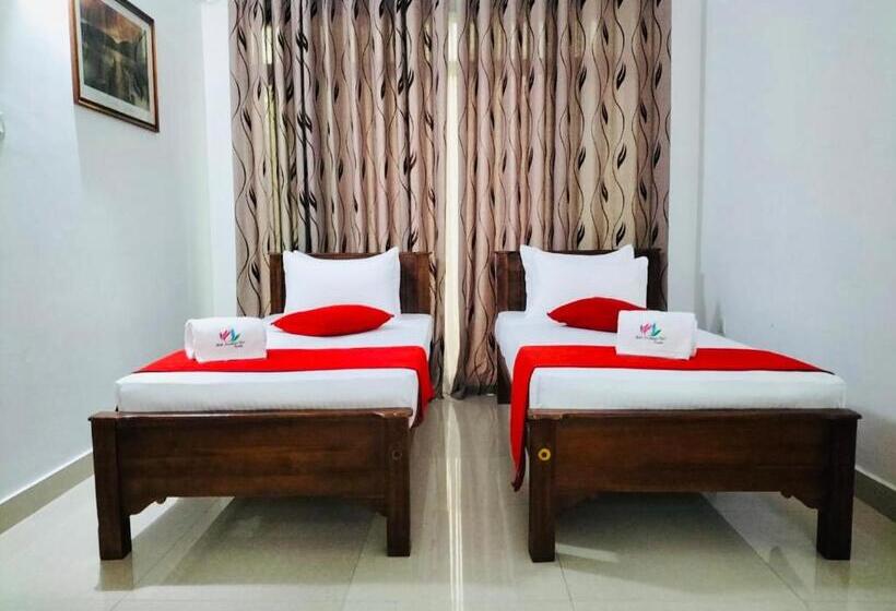 חדר משפחתי דלוקס, Travellers Nest Kandy