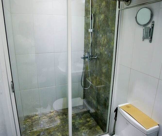 Номер Стандарт, Travellers Nest Kandy