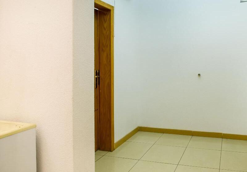 חדר דלוקס, Zense Candolim