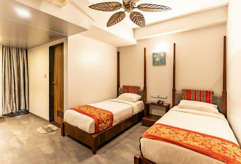 חדר סטנדרט, Zense Candolim