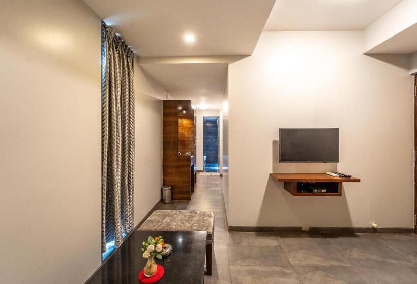 חדר דלוקס, Zense Candolim