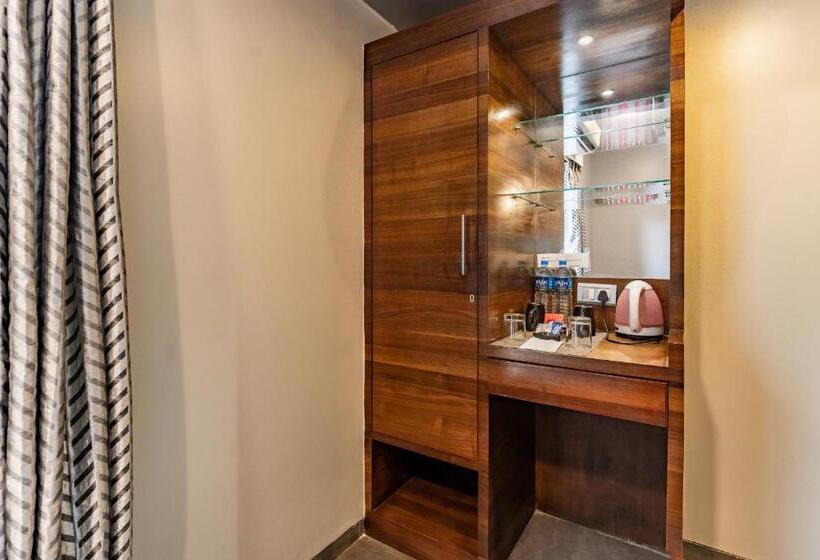 חדר דלוקס, Zense Candolim