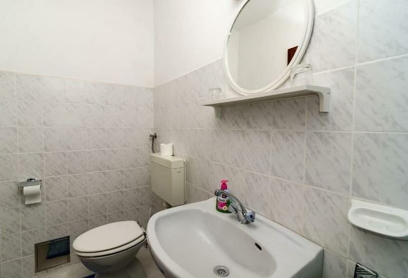 Quarto Estandar Vista Mar com Sacada, Guesthouse Moretić