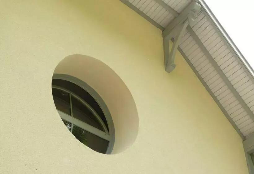 スタンダードルーム, Chambres D'hotes Du Moulin De Lachaux