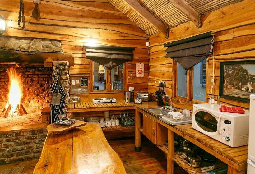 Дом 1 Спальня, Riverside Guest Lodge
