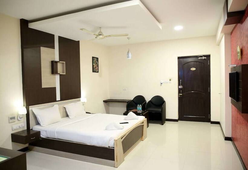 חדר קלאב, Rock Fort View