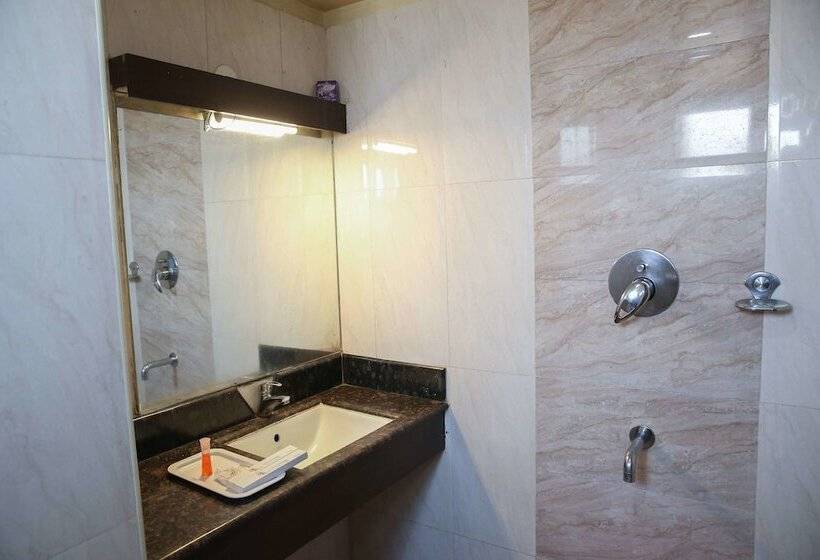 חדר קלאב, Rock Fort View