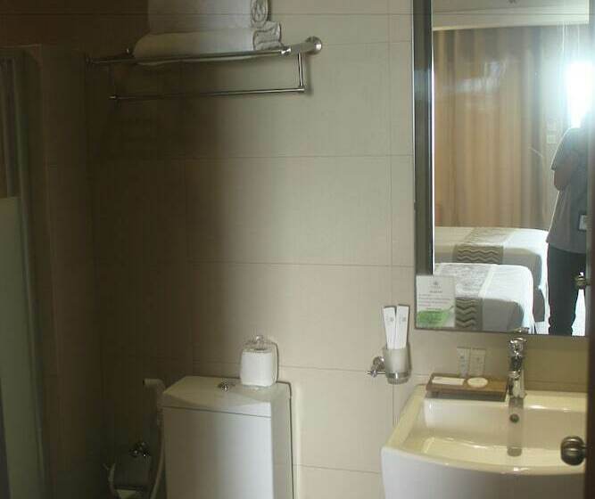 Номер Стандарт, 88 Courtyard