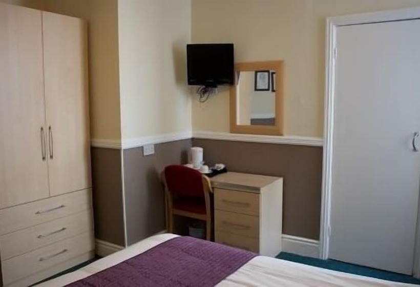 带海景的标准房, At Caledonia