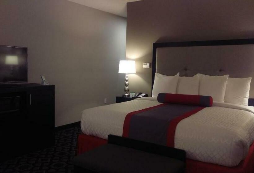 キングサイズベッドのスタンダードルーム, Best Western Plus Laredo Inn & Suites