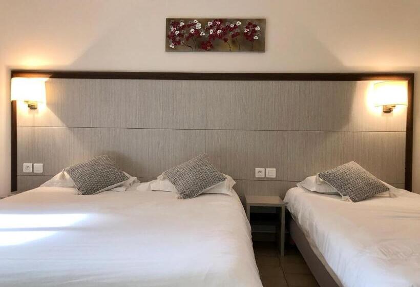 Номер Стандарт с Балконом, Et Résidence Cala Di Sole