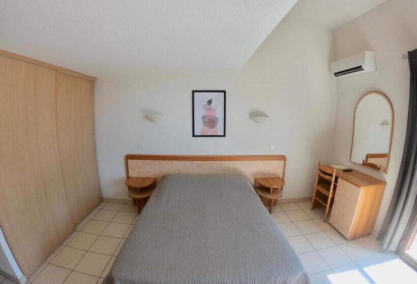 Студио Стандарт с Балконом, Et Résidence Cala Di Sole