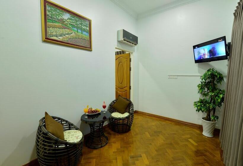 سوییت, Kanbawza Hinthar