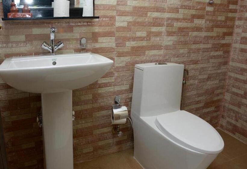 اتاق لوکس, Kasthamandap Boutique