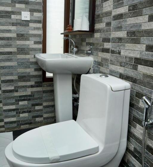 اتاق استاندارد سه نفره, Kasthamandap Boutique