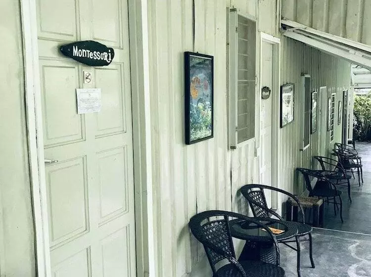 浴室共有ファミリールーム, Moonriver Lodge