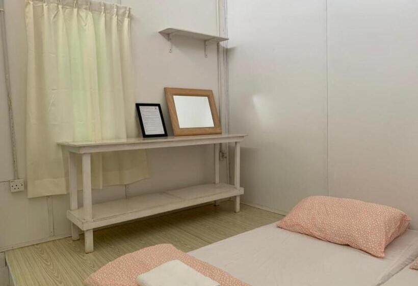 חדר משפחתי חדר אמבטיה משותף, Moonriver Lodge