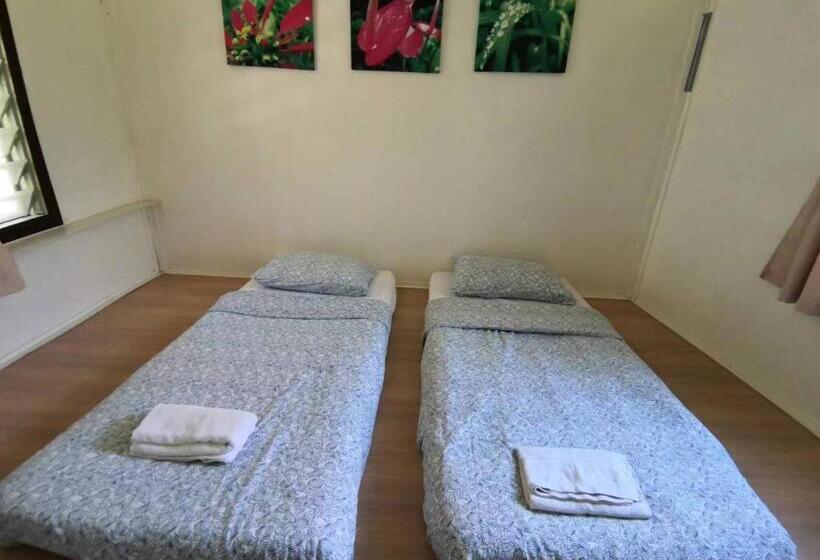 اتاق استاندارد با سرویس بهداشتی مشترک, Moonriver Lodge