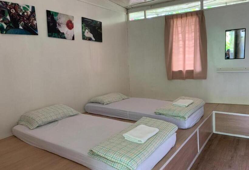 חדר סטנדרט חדר אמבטיה משותף, Moonriver Lodge