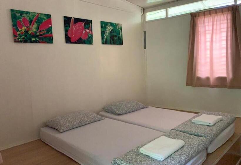 חדר סטנדרט חדר אמבטיה משותף, Moonriver Lodge