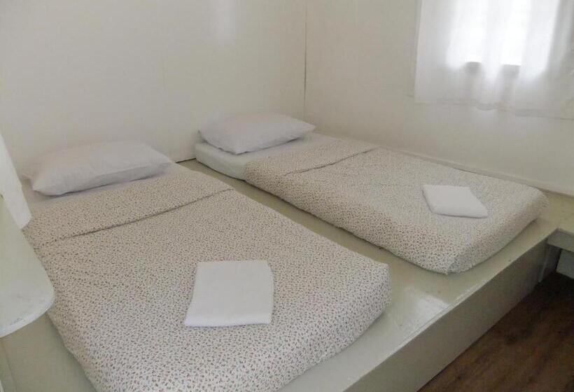 חדר סטנדרט חדר אמבטיה משותף, Moonriver Lodge