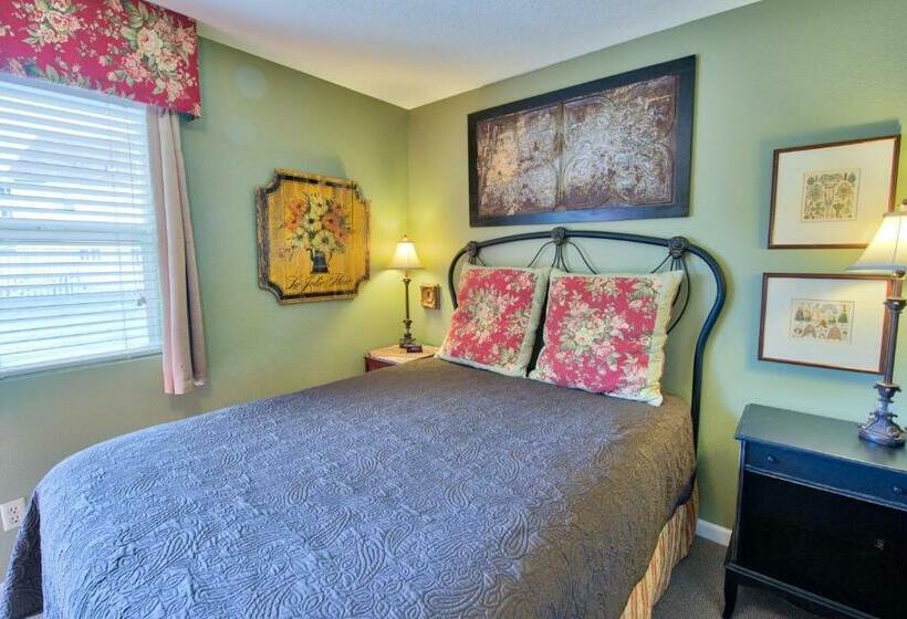 اتاق استاندارد, Sandy Cove Inn