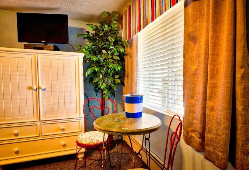 اتاق استاندارد, Sandy Cove Inn