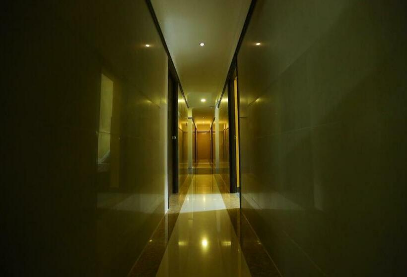 Deluxe-huone, Season 4 Residences  Thiruvanmiyur Near Tidel Park Apollo Proton Cancer Center And Iit Madras Resear