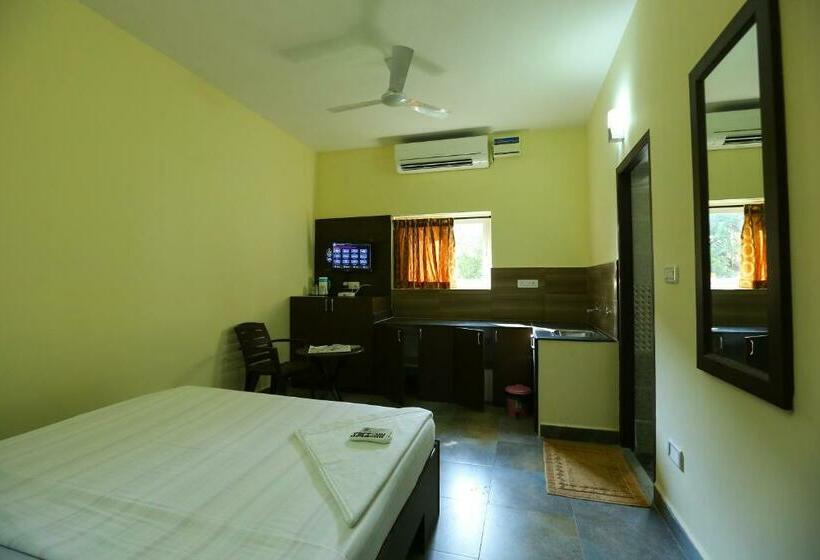 חדר דלוקס, Season 4 Residences  Thiruvanmiyur Near Tidel Park Apollo Proton Cancer Center And Iit Madras Resear