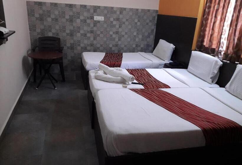 Deluxe-perhehuone, Season 4 Residences  Thiruvanmiyur Near Tidel Park Apollo Proton Cancer Center And Iit Madras Resear