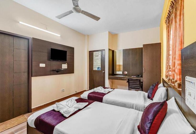 חדר דלוקס, Season 4 Residences  Thiruvanmiyur Near Tidel Park Apollo Proton Cancer Center And Iit Madras Resear