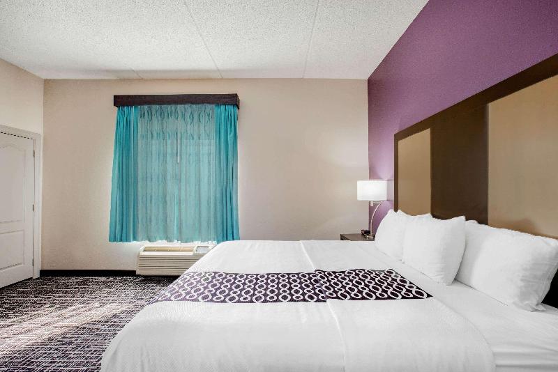 适合残疾人士使用的套间, Sleep Inn & Suites Lincoln University Area