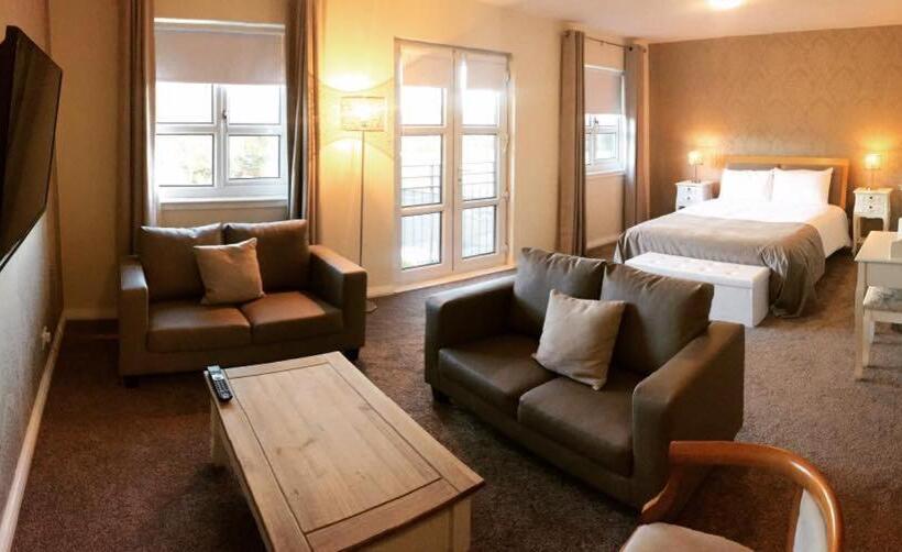 חדר דלוקס, The Gilvenbank