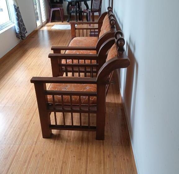 Quarto Economy, Vino Villa Tourists & Local Accommodations   24 Hrs