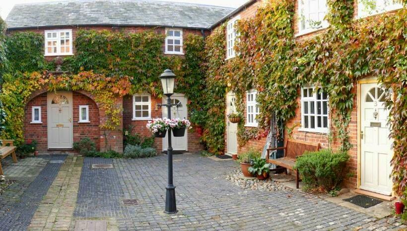ドゥプレックスルーム, Glendower Guest Apartments