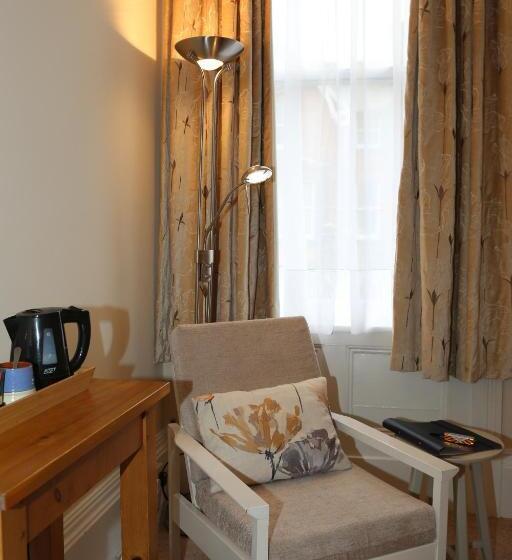 غرفة قياسية فردية, The Waves