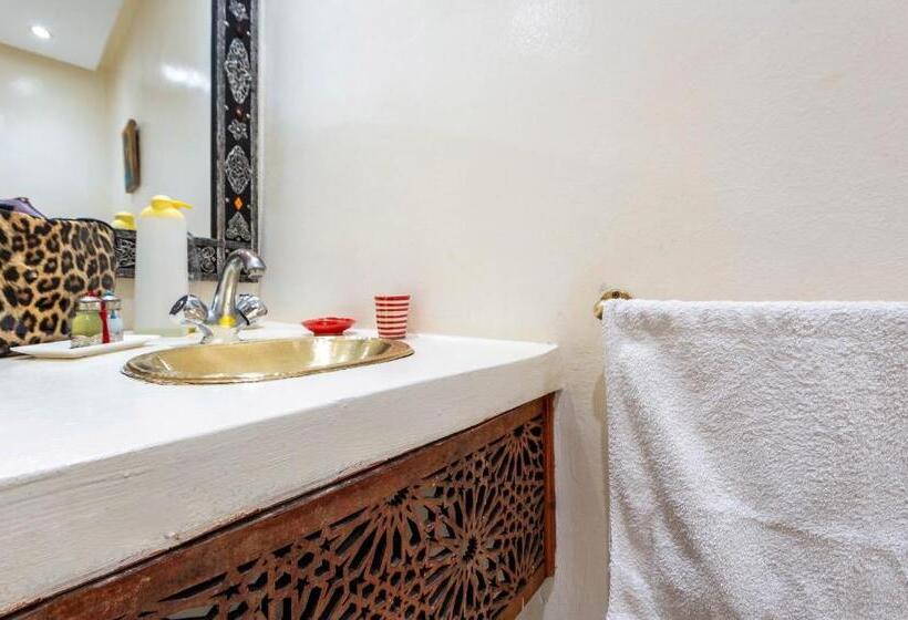 اتاق استاندارد, Riad Belko