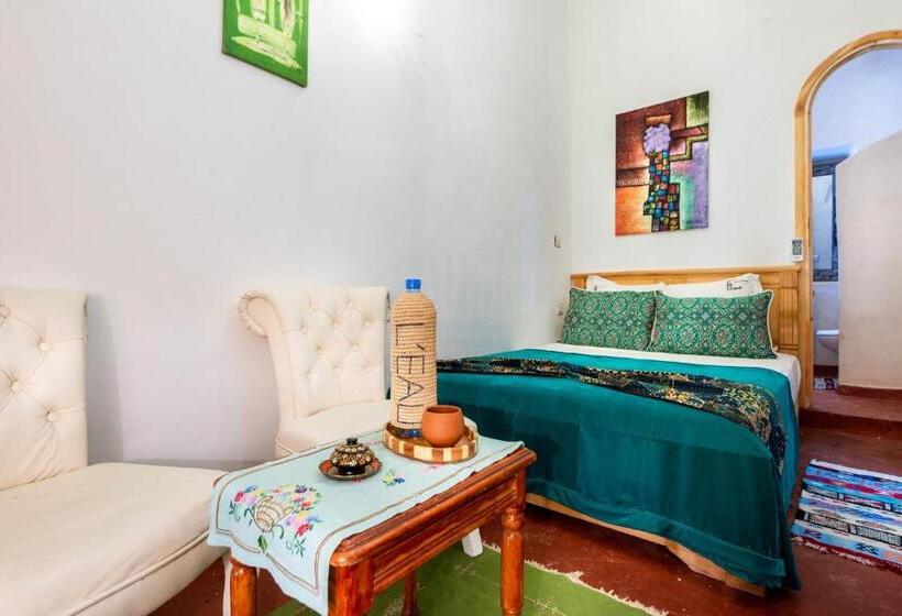 اتاق سوپریور, Riad Belko