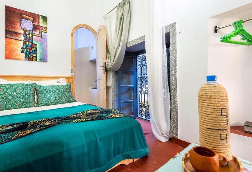 اتاق سوپریور, Riad Belko