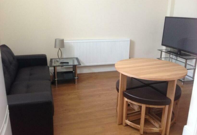 带2个卧室的公寓, Waterview Deluxe Apartments